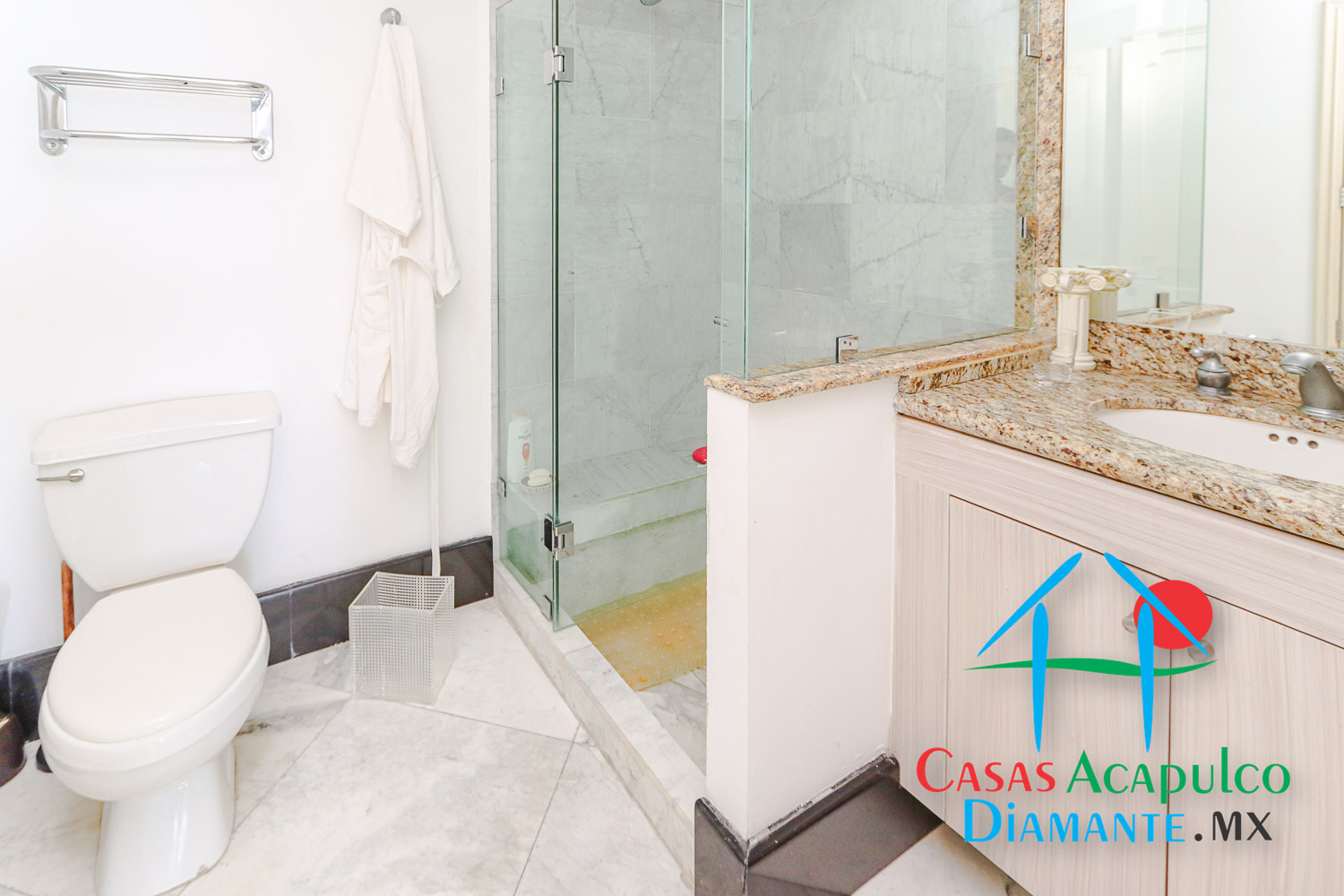 Maralago E 1201 - Recámara uno antes de Otis 5